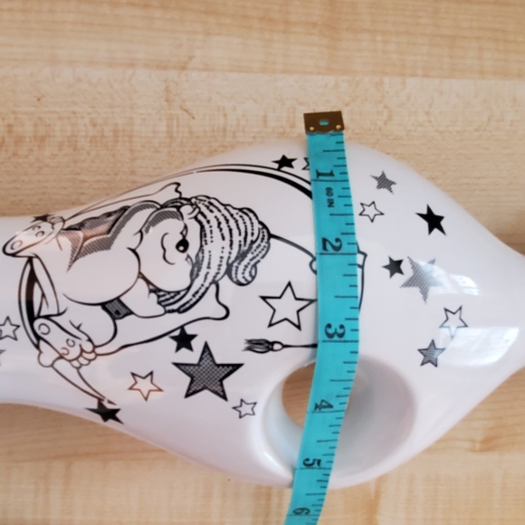 😊 Flower Vase - Picture 5 of 6